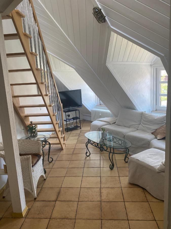 Hagnauer-Ferienwohnung Im Seegarten Buitenkant foto